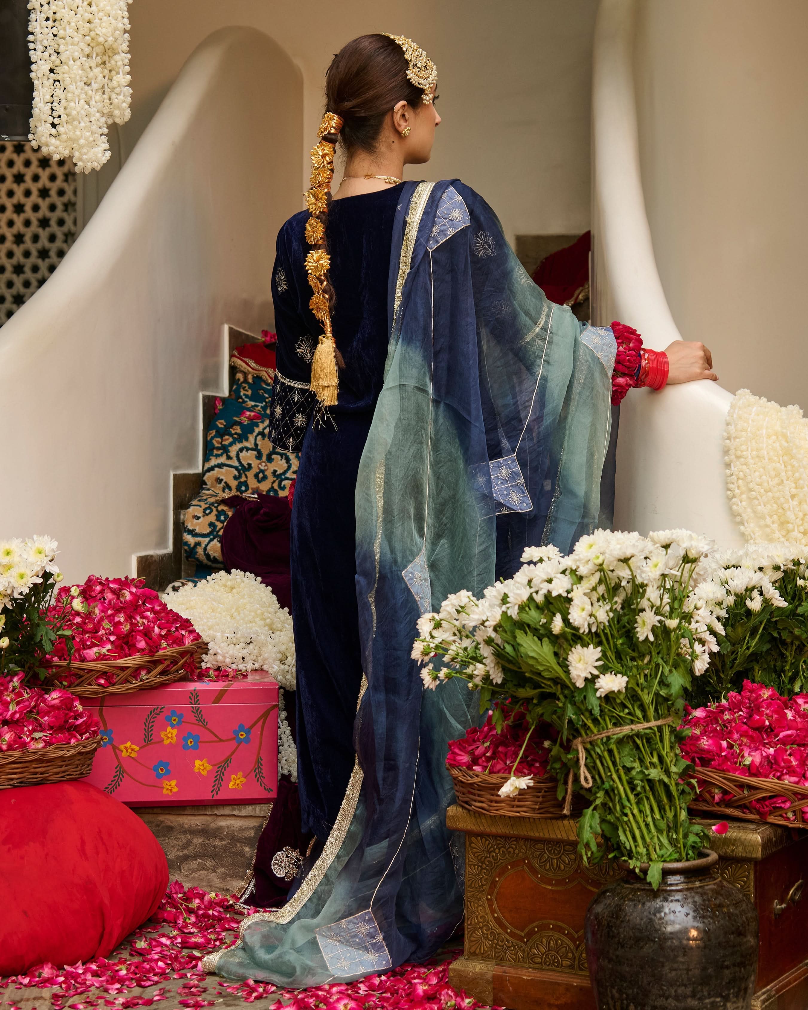 Rayan Blue Embroidered Velvet Suit Set - Image 7