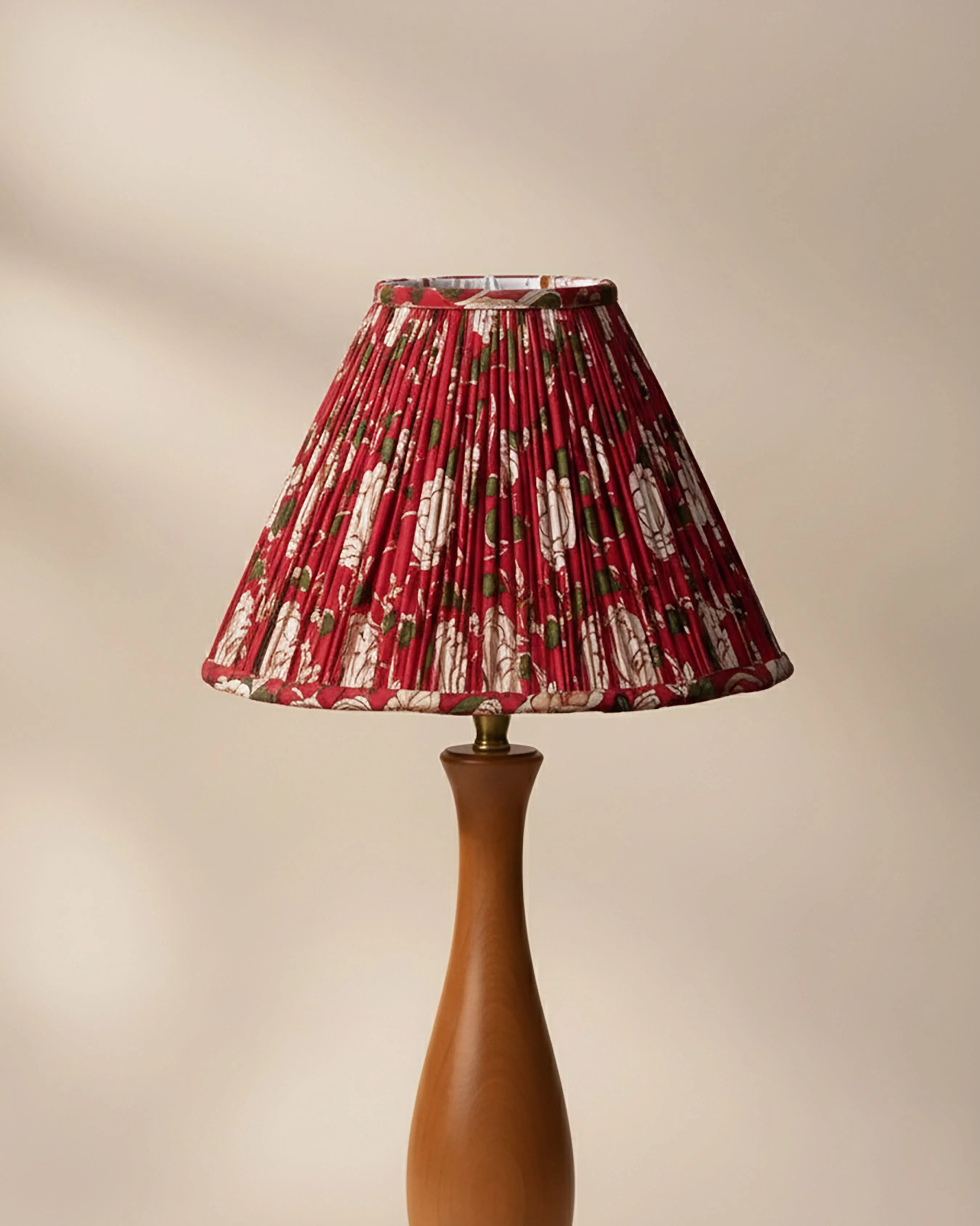 Red Finch Handblock Scallop Lampshade - Image 3