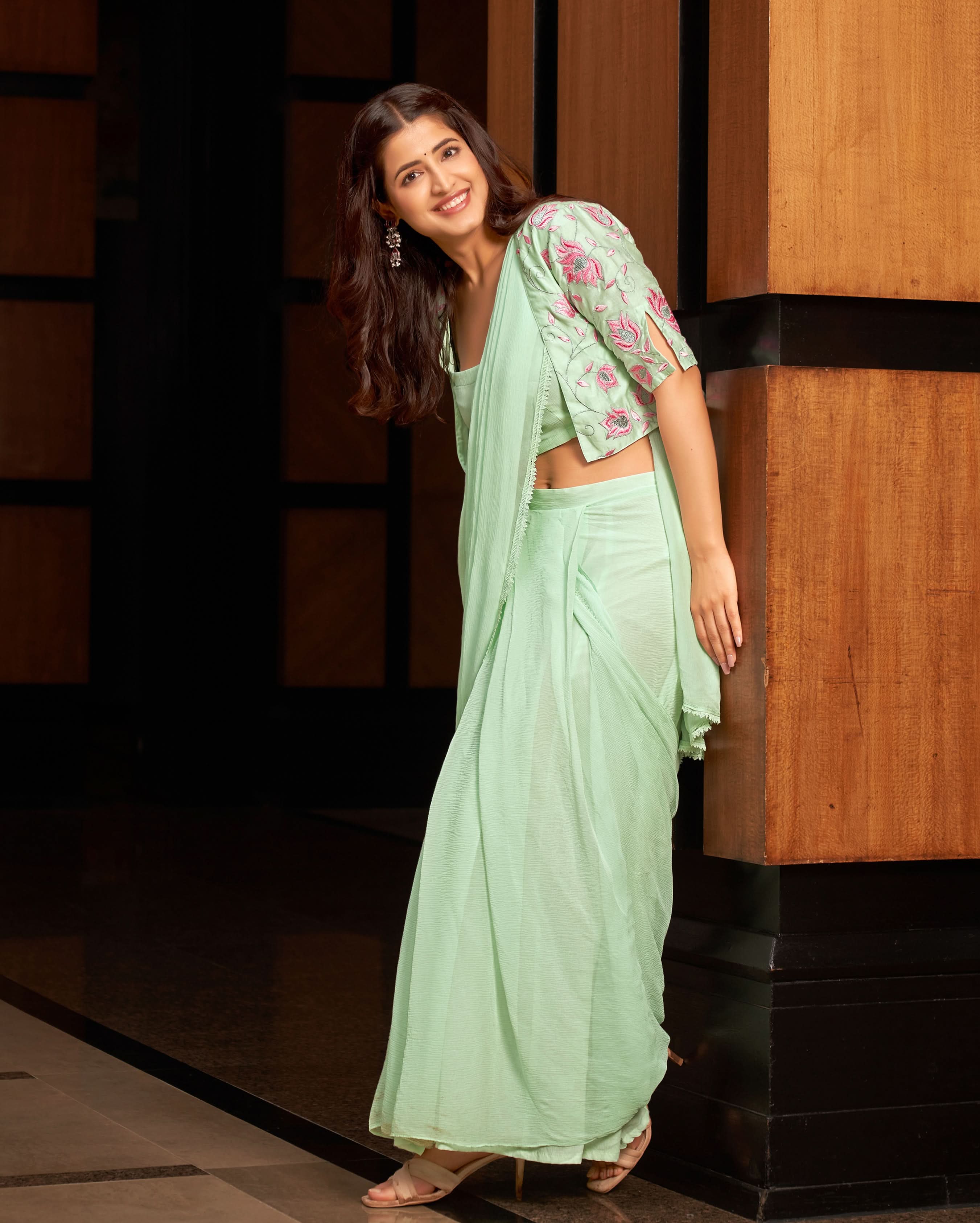 Sajag Mint Green Embroidered Chinon Pre Draped Saree - Image 5
