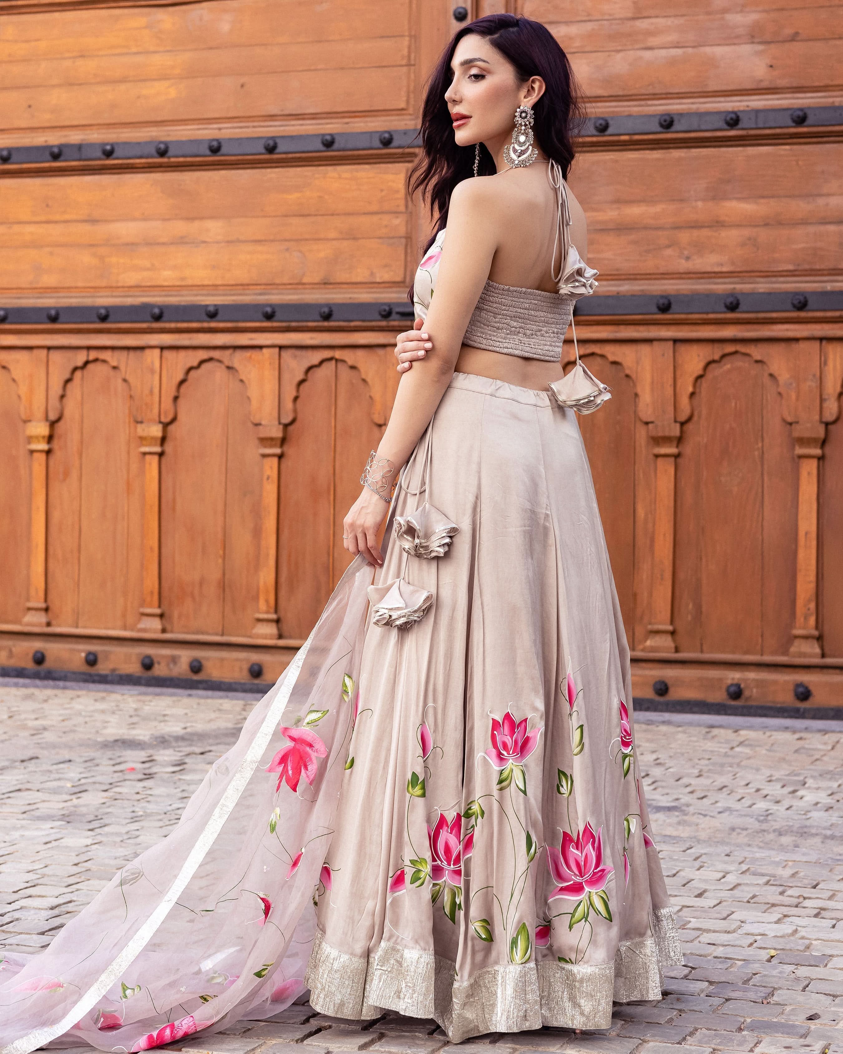 Sakani Handpainted Lehenga Set - Image 4
