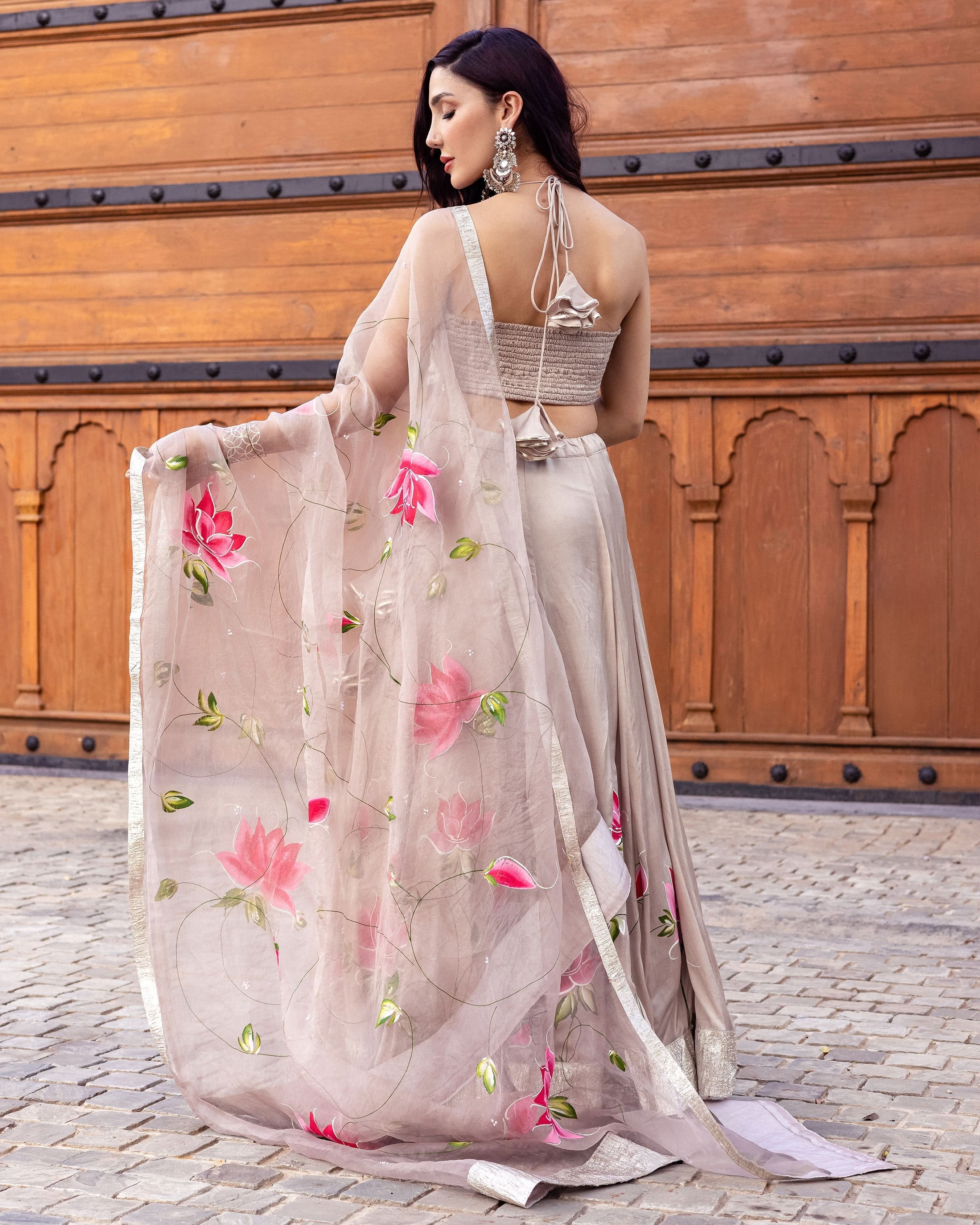 Sakani Handpainted Lehenga Set - Image 5