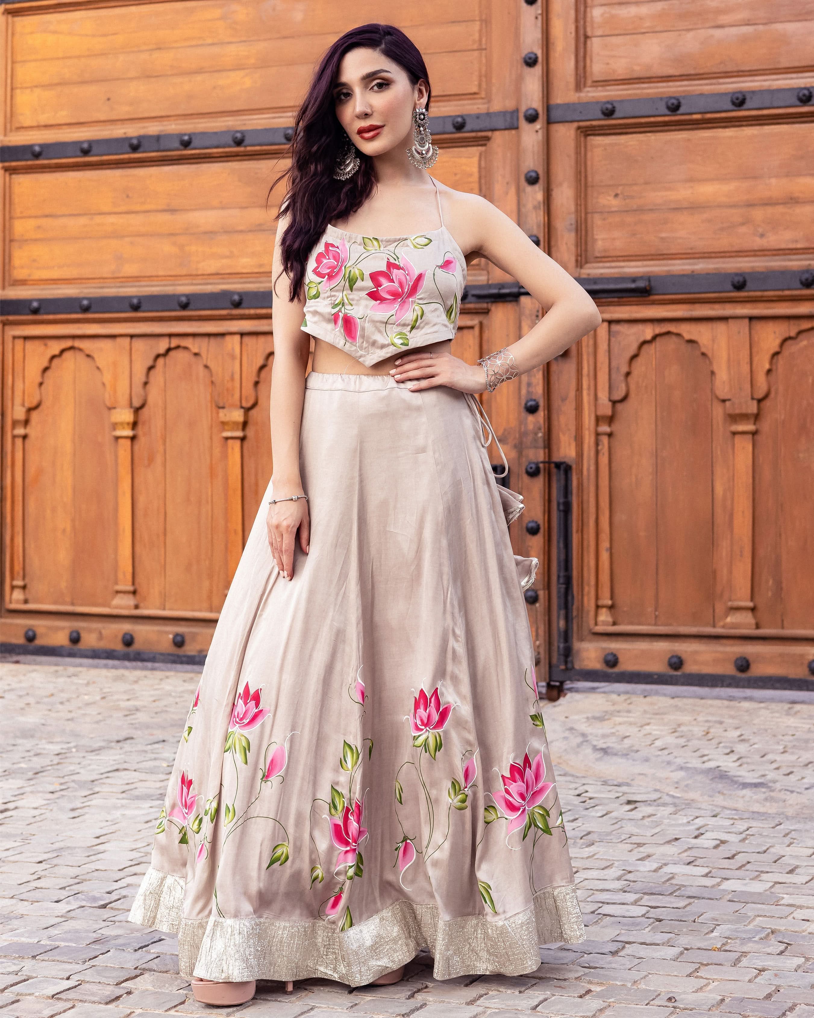 Sakani Handpainted Lehenga Set - Image 9