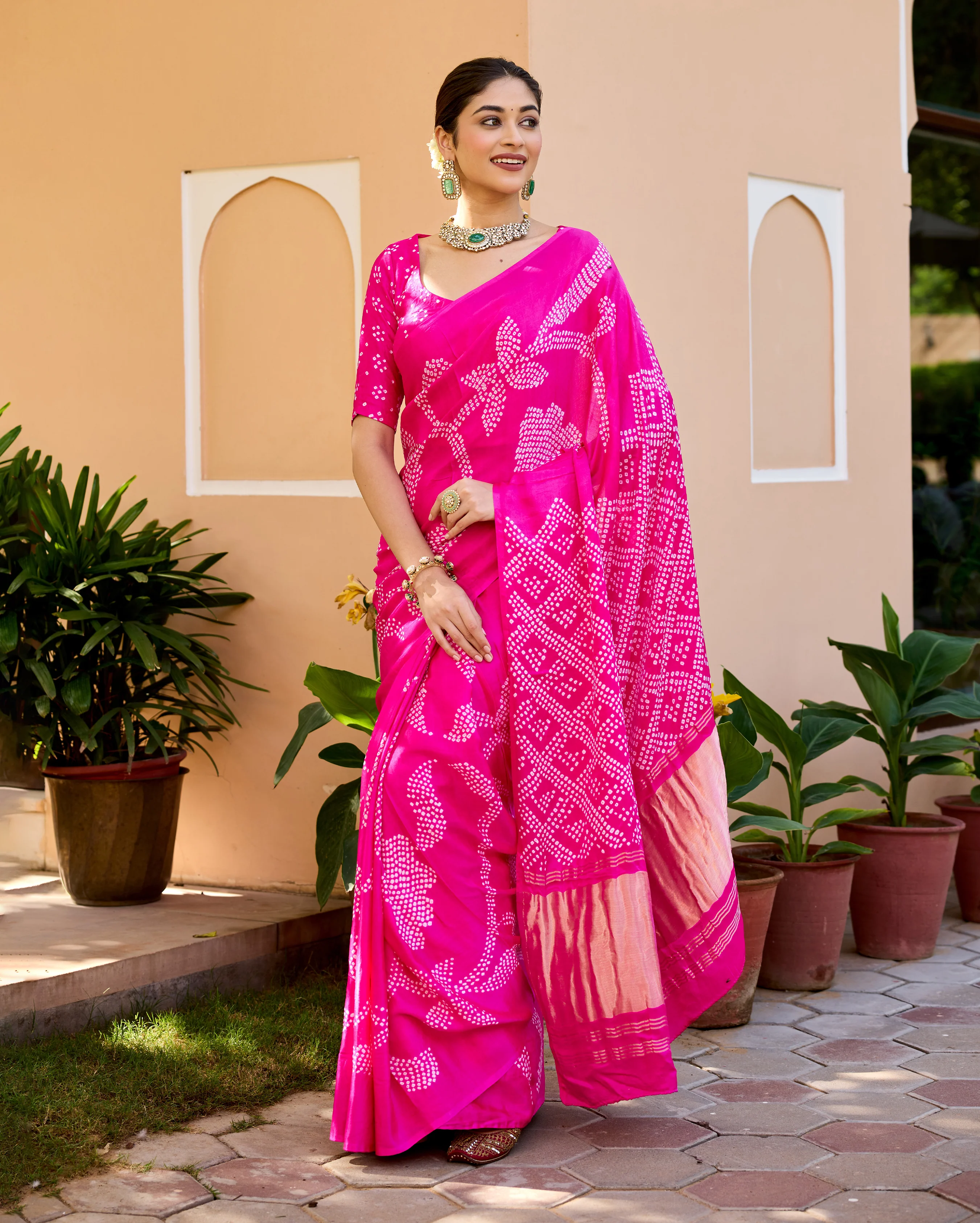 Saundarya Pink Gajji Silk Bandhej Saree - Image 2