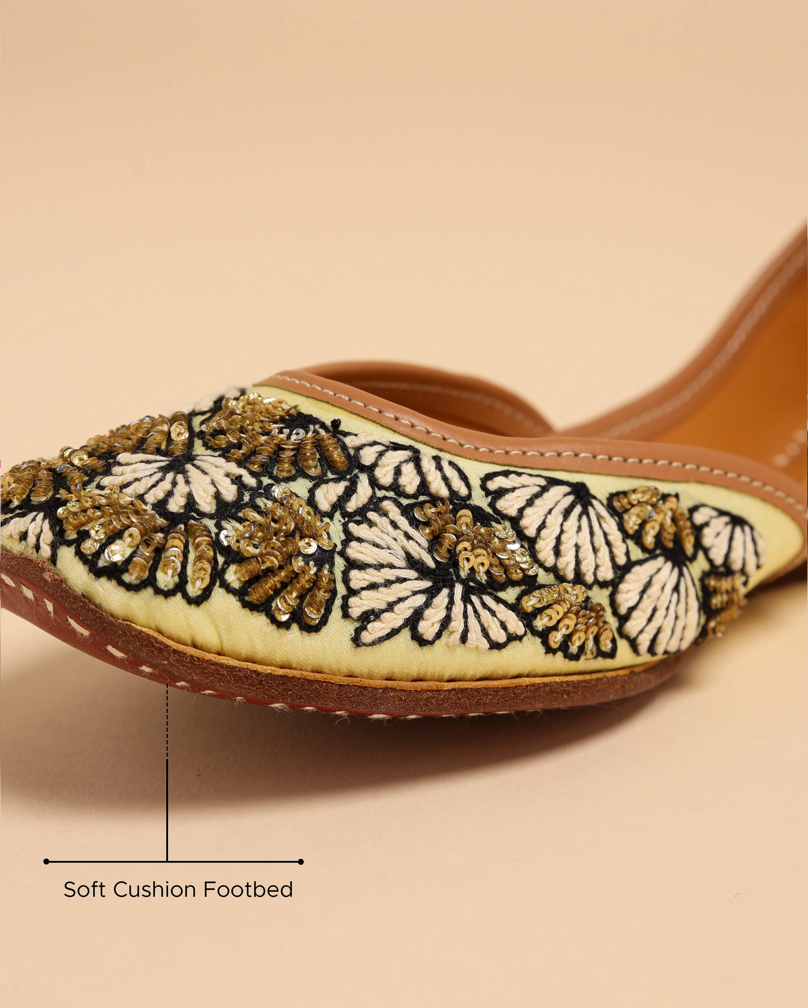 Seedpearl Handcrafted Jutti - Image 3