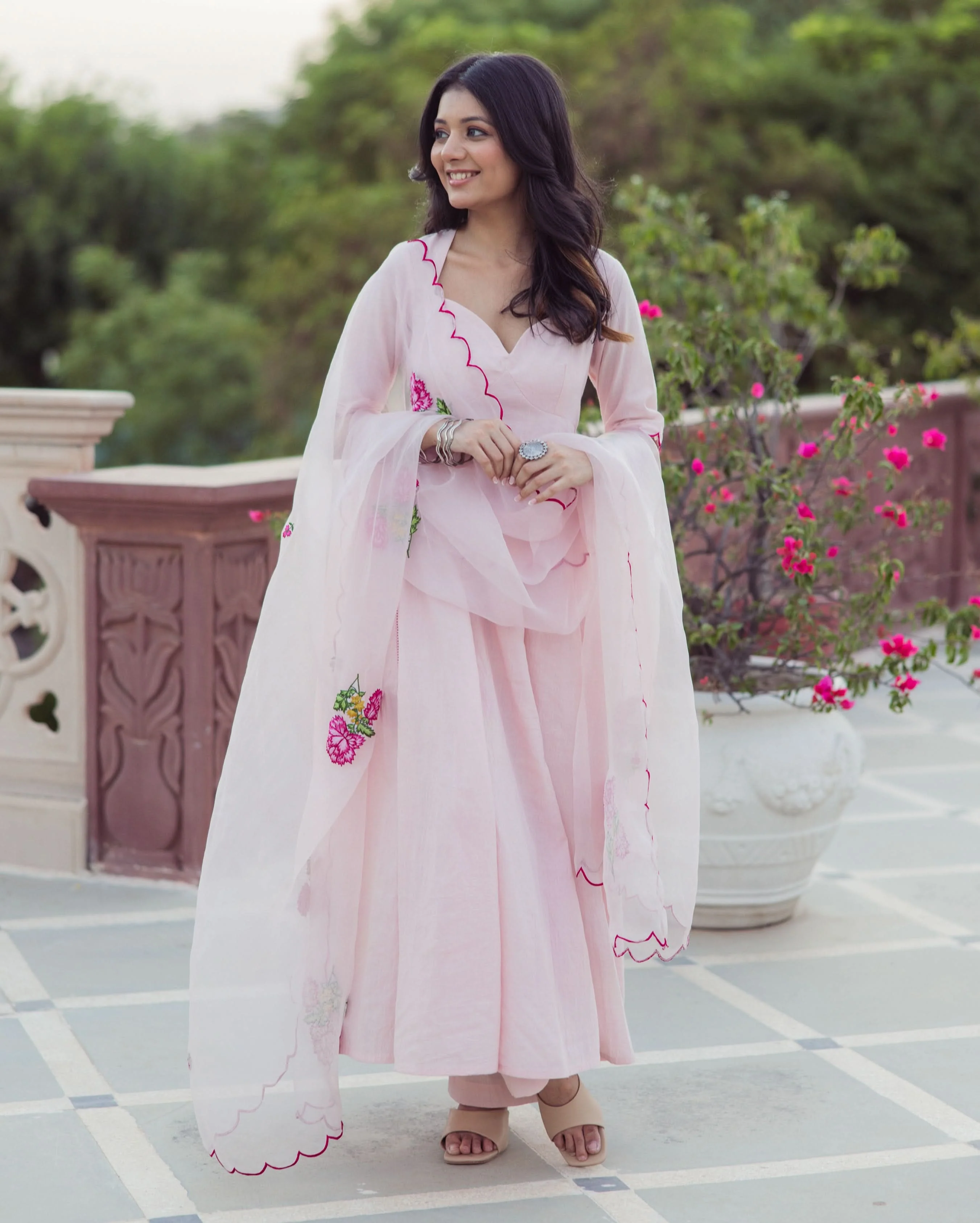 Shell Pink Embroidered Cotton Suit Set - Image 2