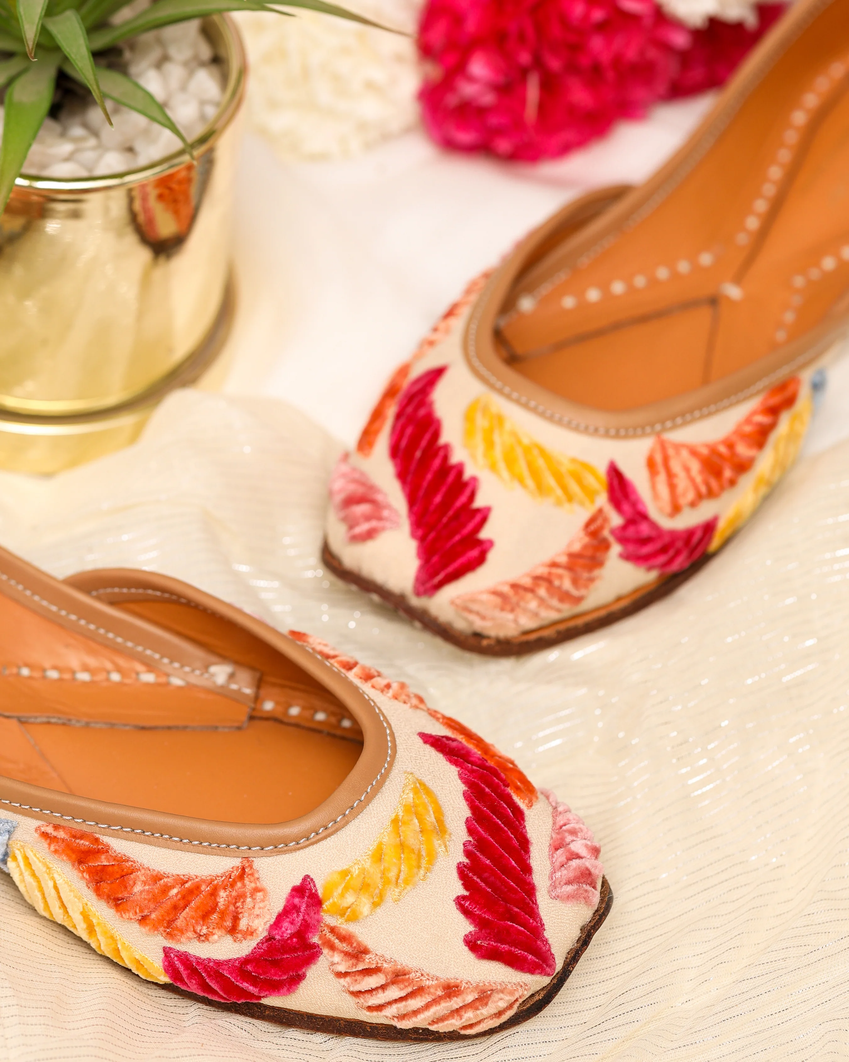 Silky Milky Handcrafted Jutti - Image 8