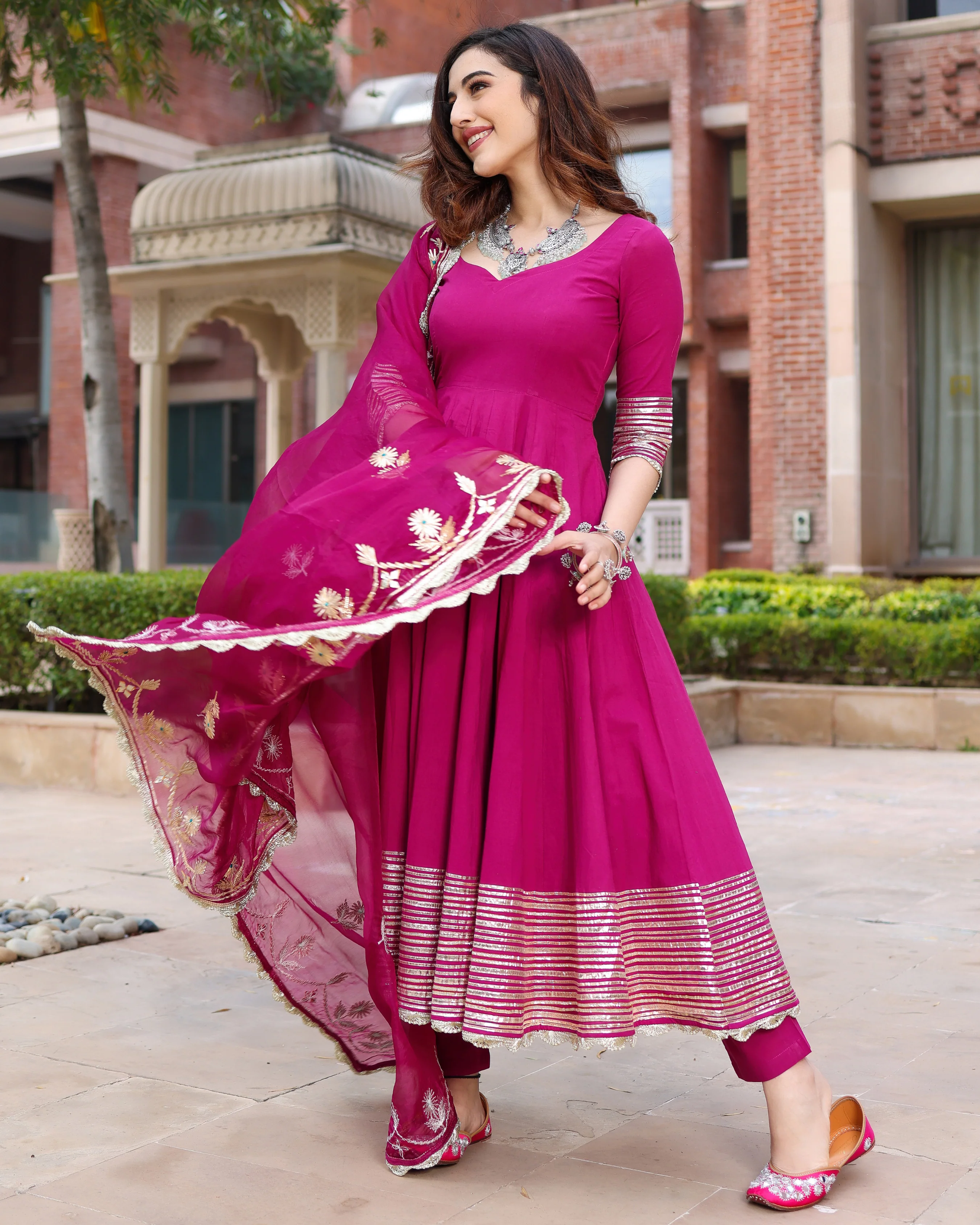 Sparkling Purple Gotapatti Suit Set - Image 4