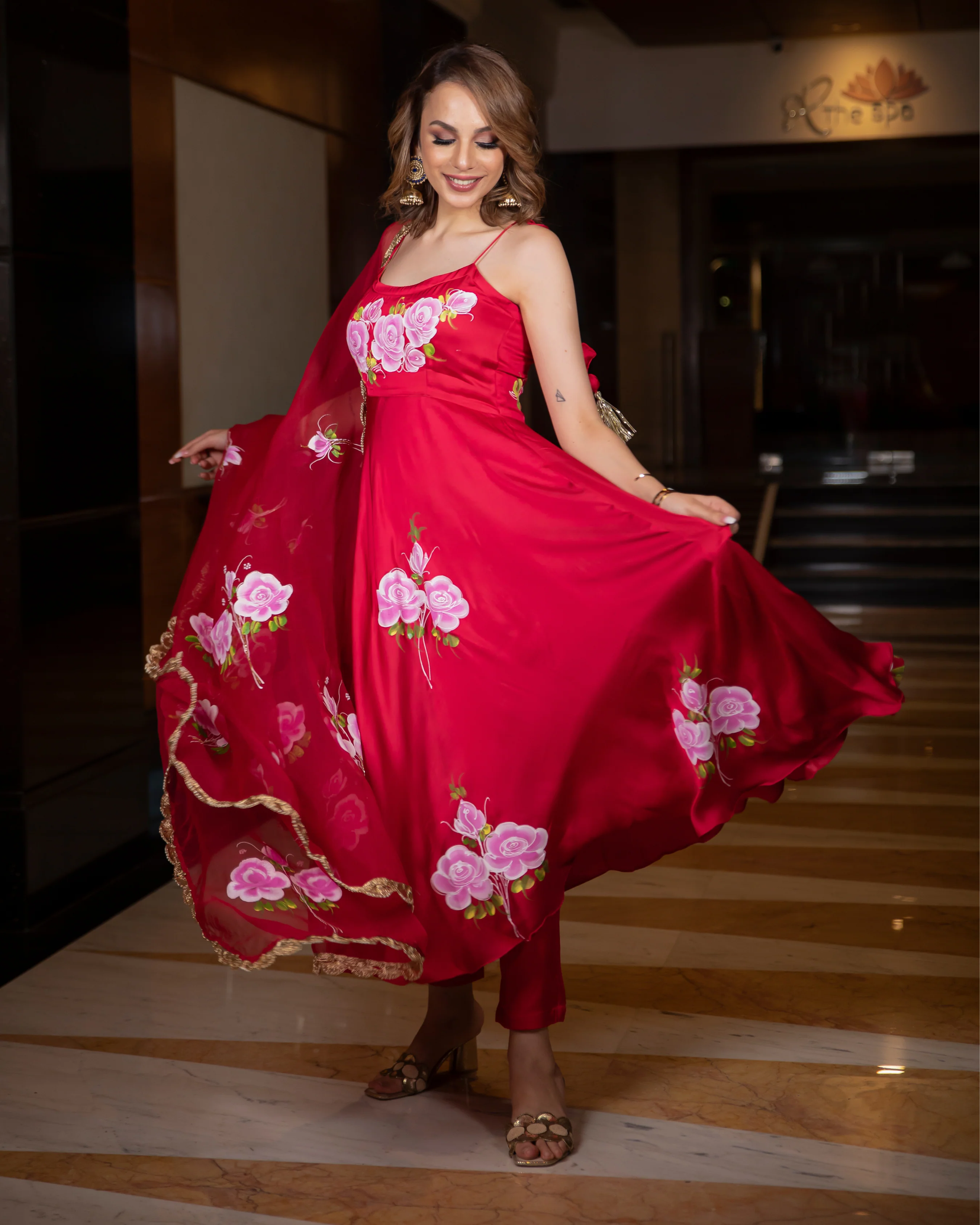 Spicy Red Handpainted Gota Suit Set - Image 4