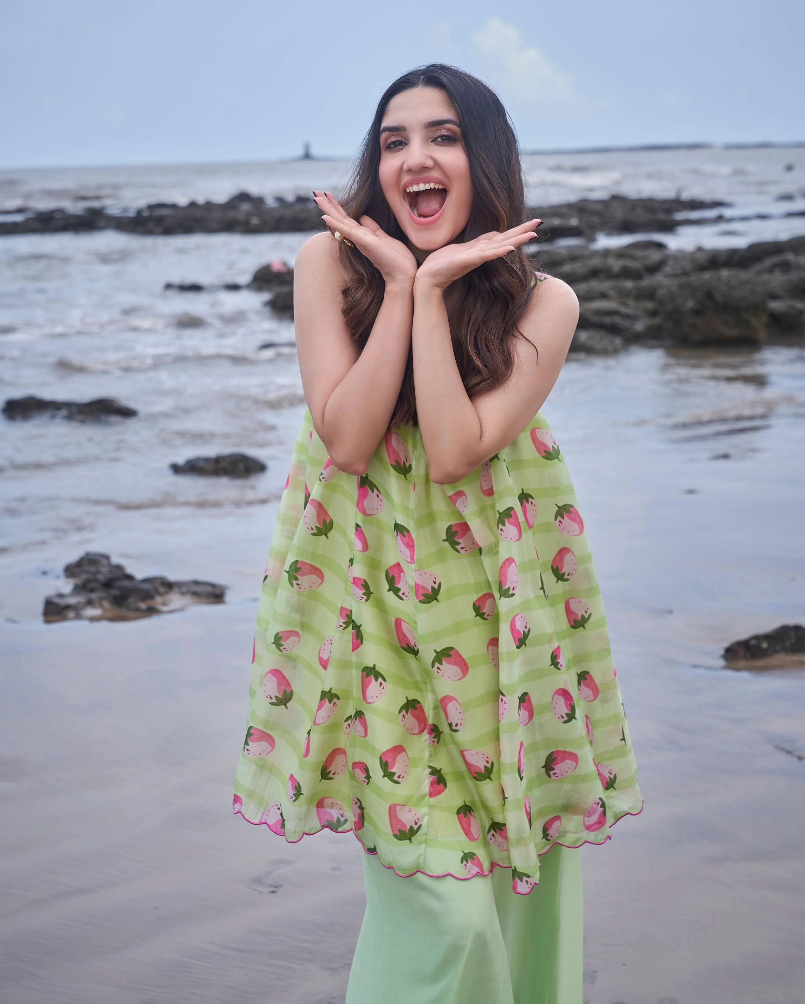 Sundae Light Green Printed Silk Coord Set - Image 4