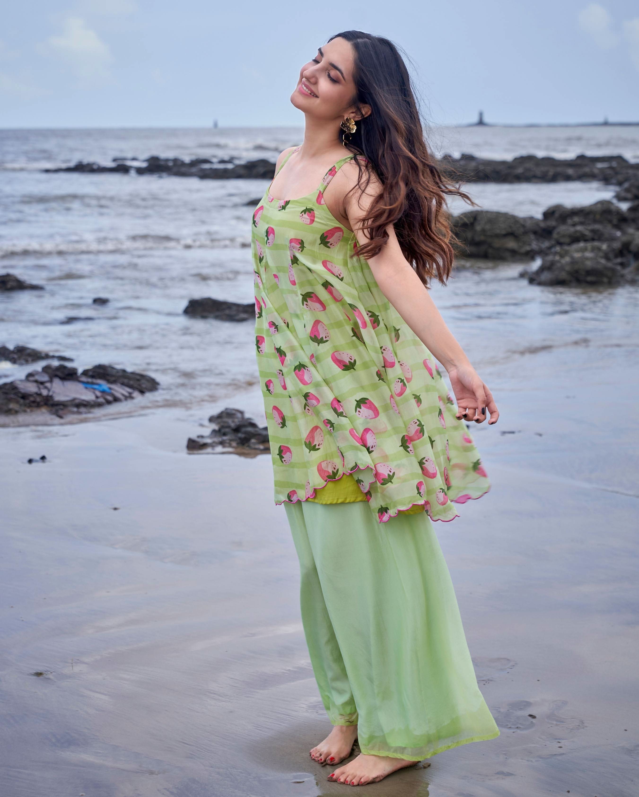Sundae Light Green Printed Silk Coord Set - Image 5