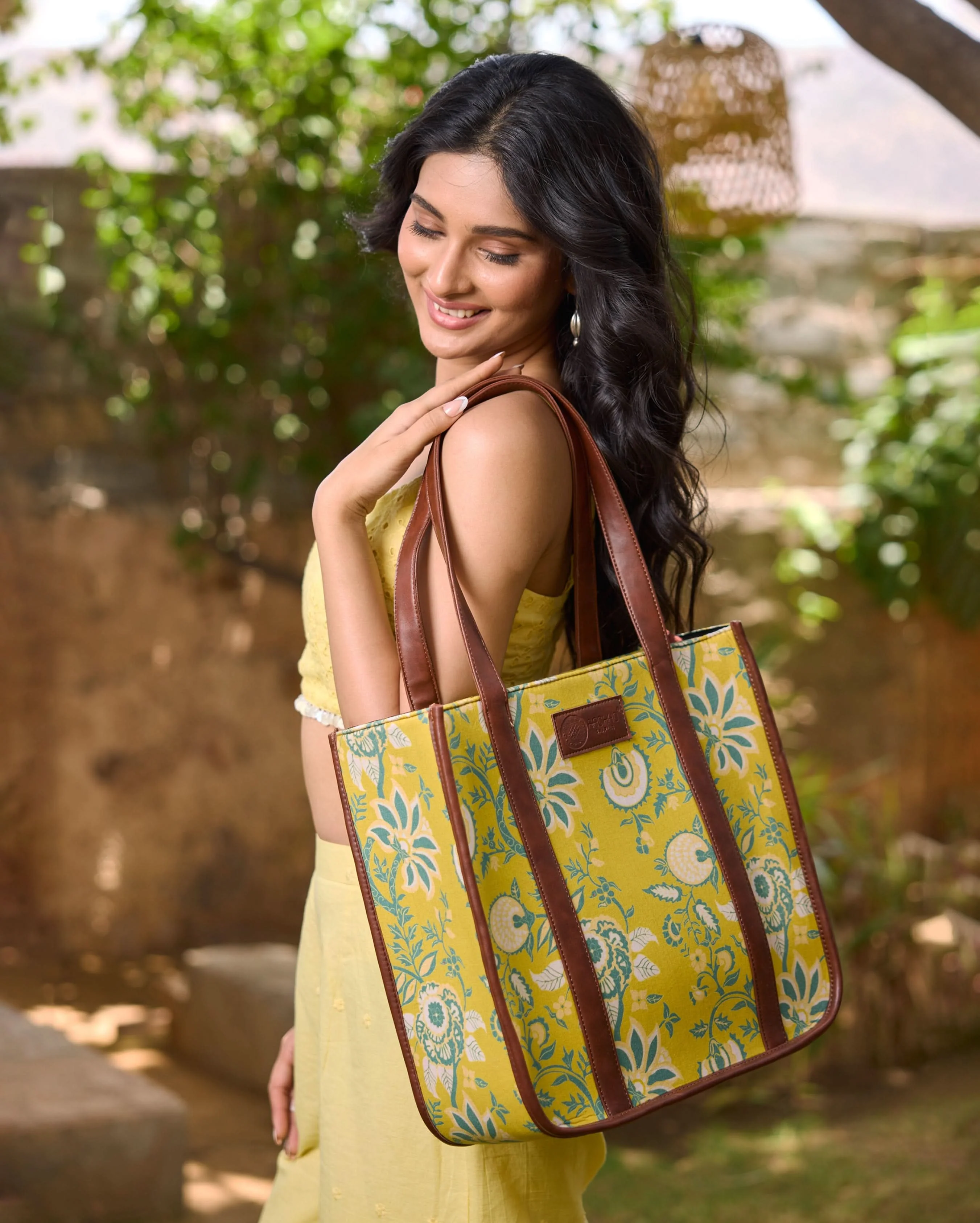 Sunflower Trails Yellow Tote Bag - Image 3