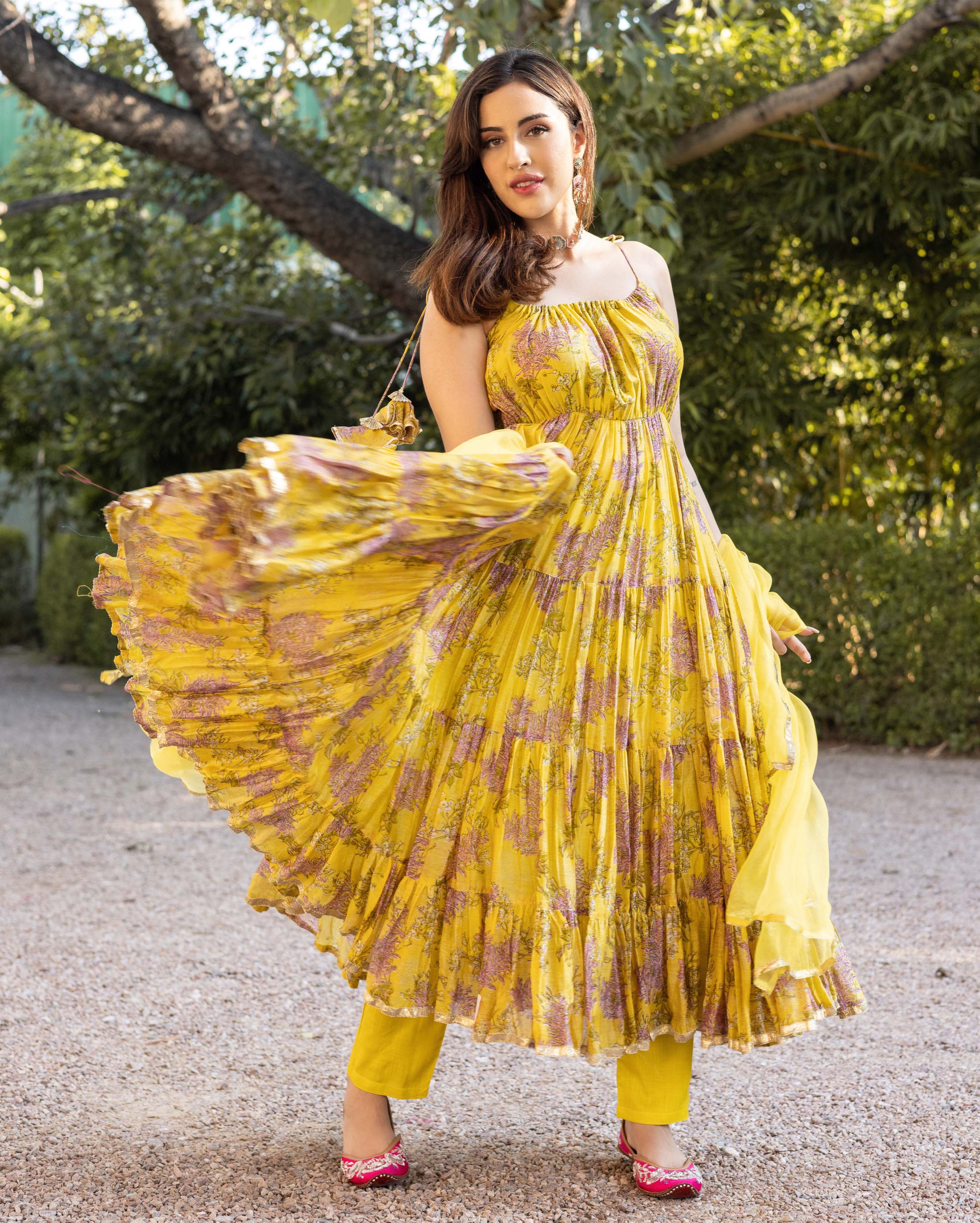 Surajmukhi Chanderi Suit Set - Image 3