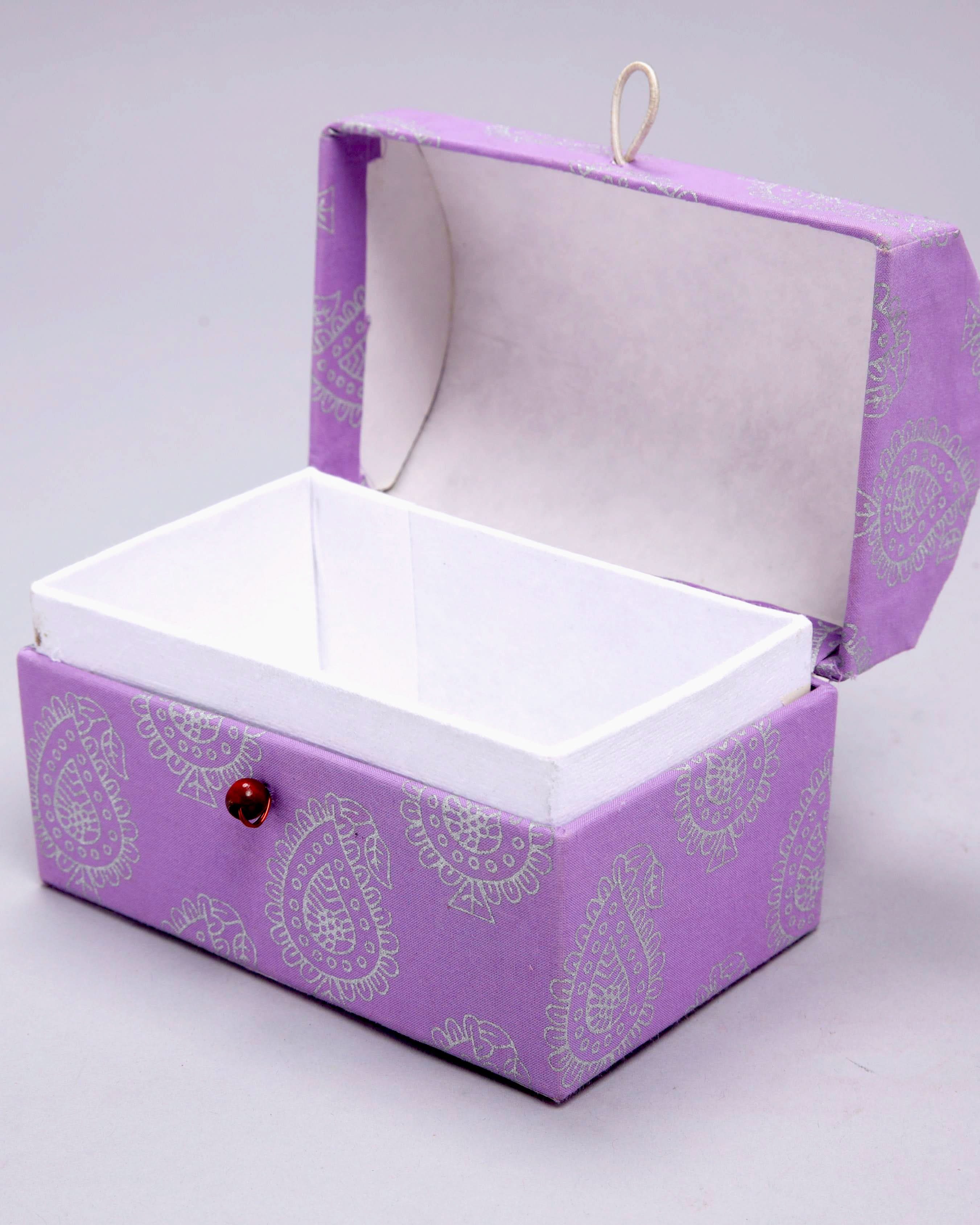 Sweet Lavender Treasure Chest Jewellery Box - Image 2