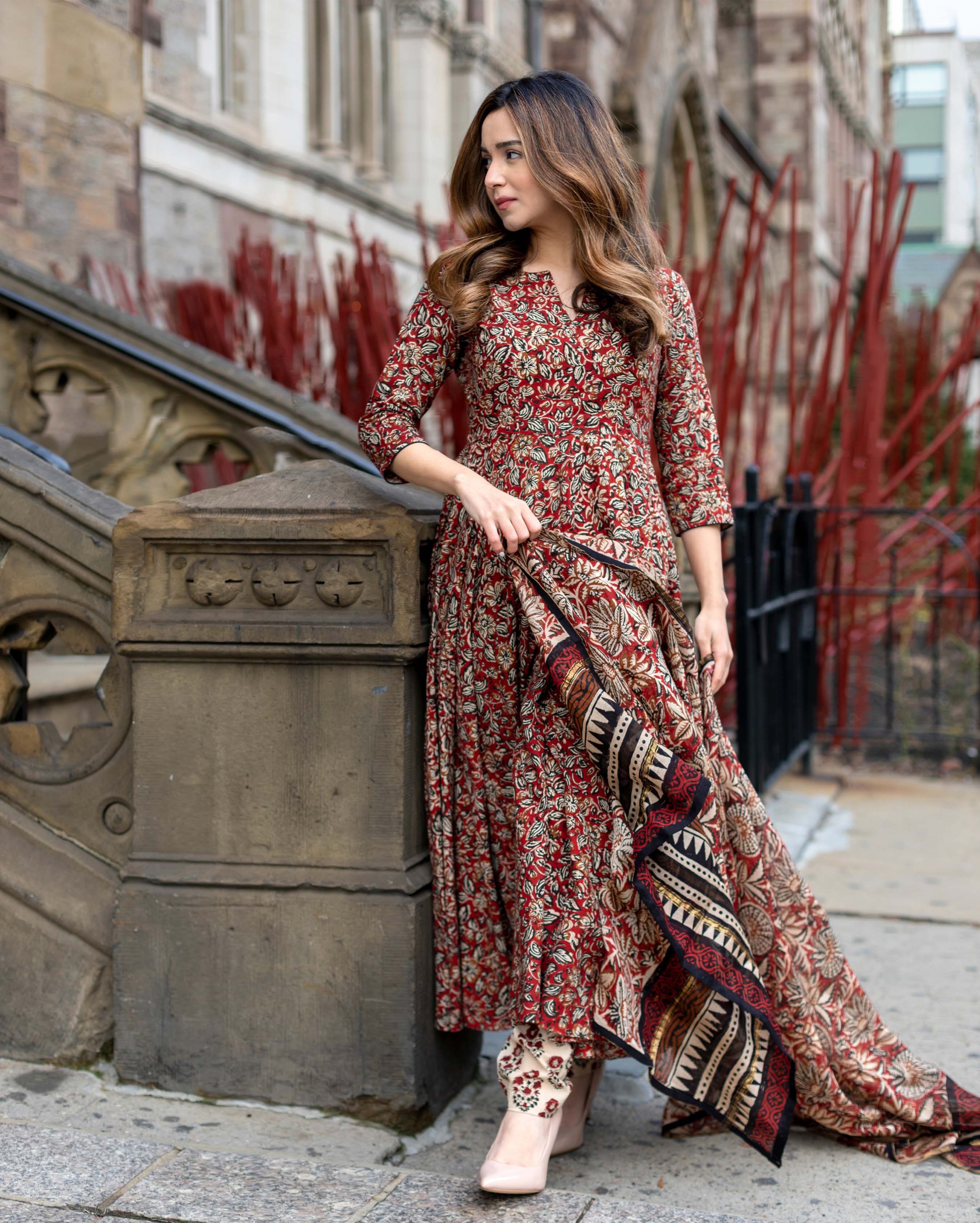 Tawny Brown Handblock Suit Set - Image 3