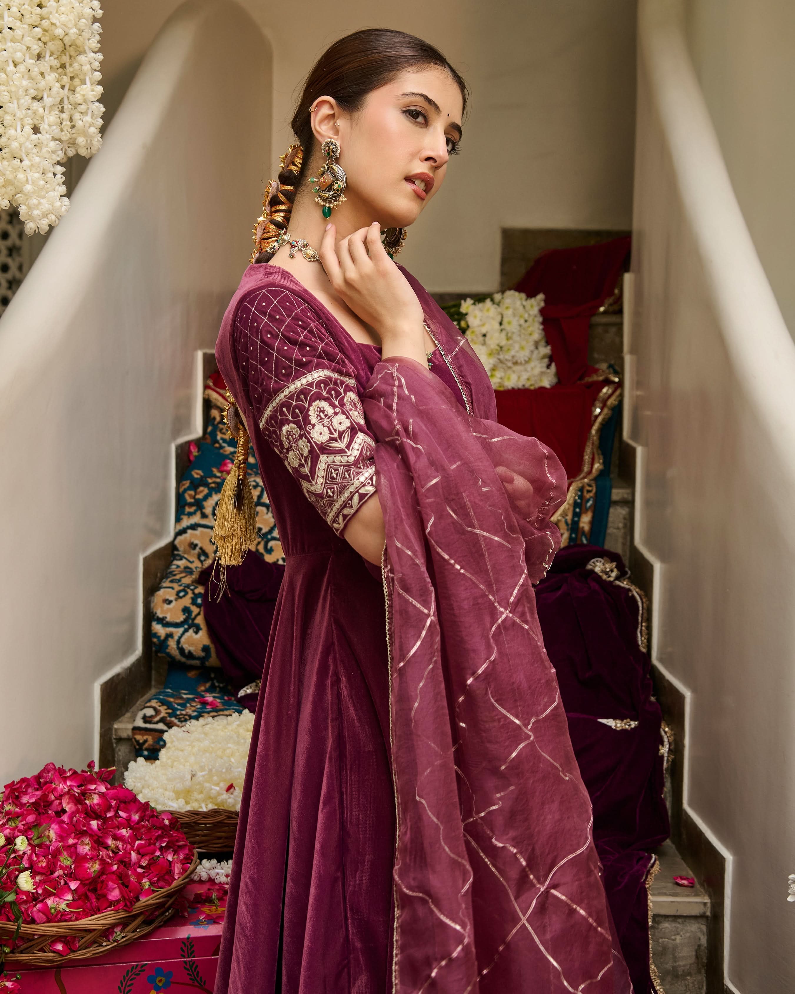 Terri Mauve Embroidered Velvet Suit Set - Image 7