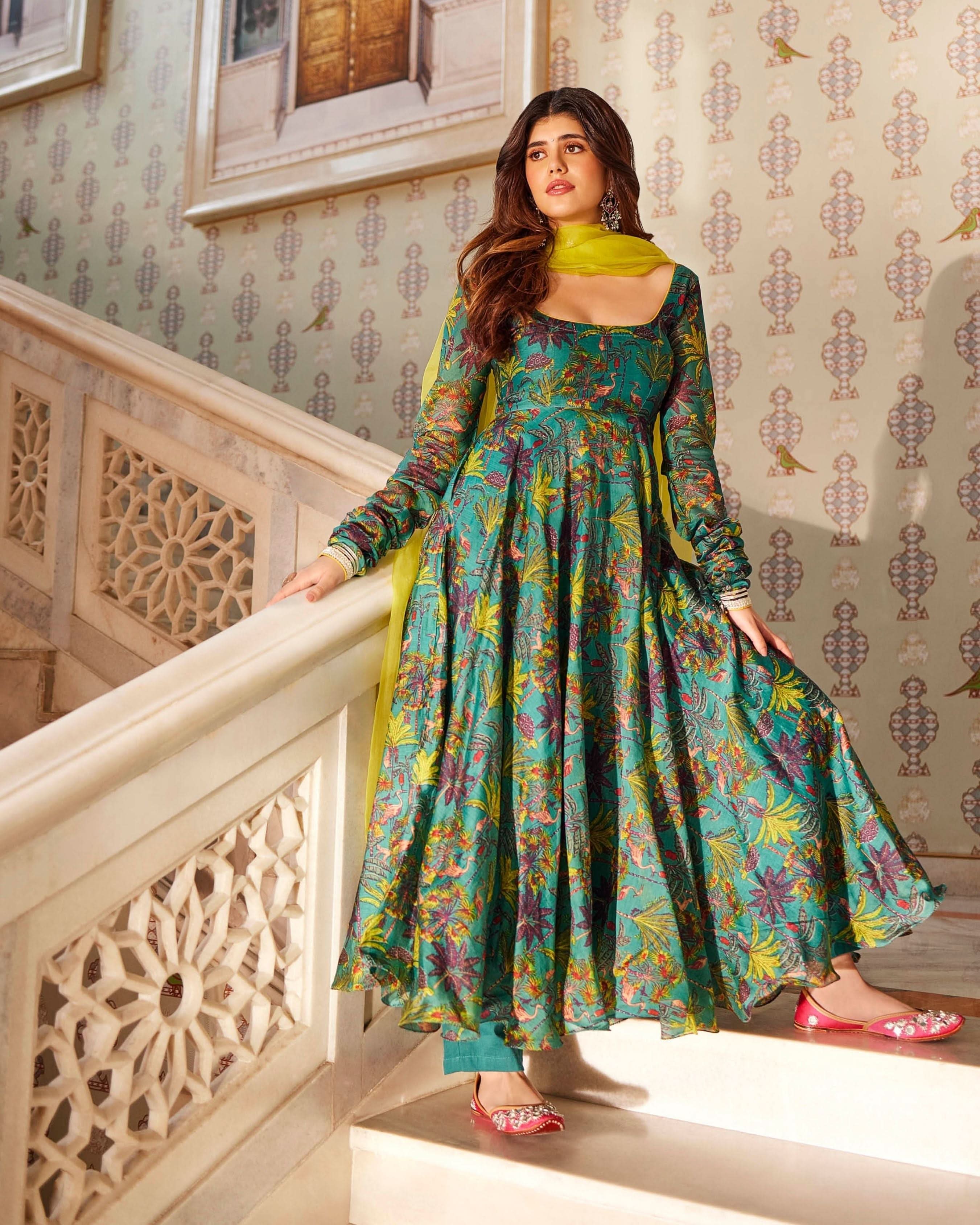 Vairea Chanderi Suit Set - Image 3