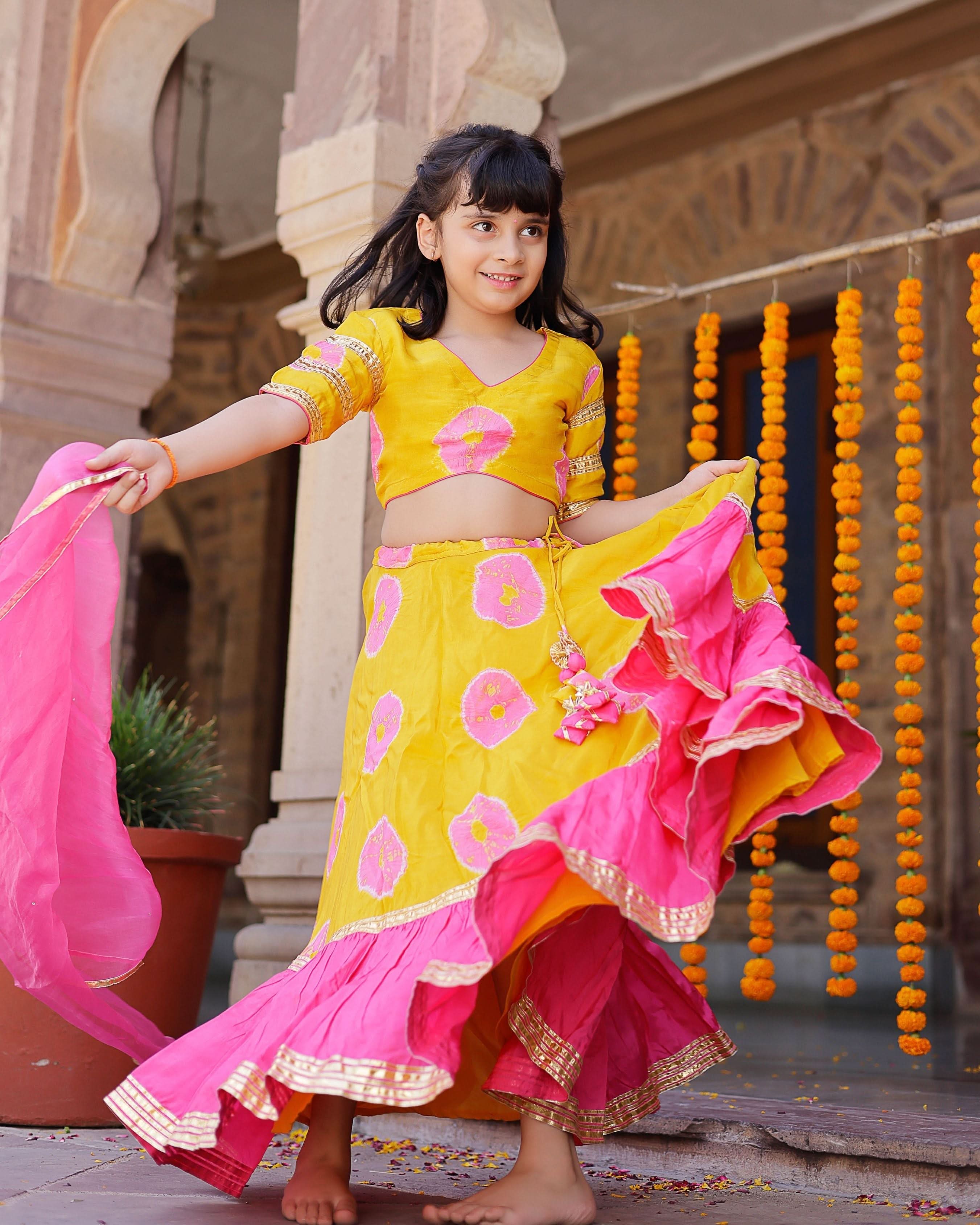 Varuna Tie & Dye Lehenga Set - Image 2