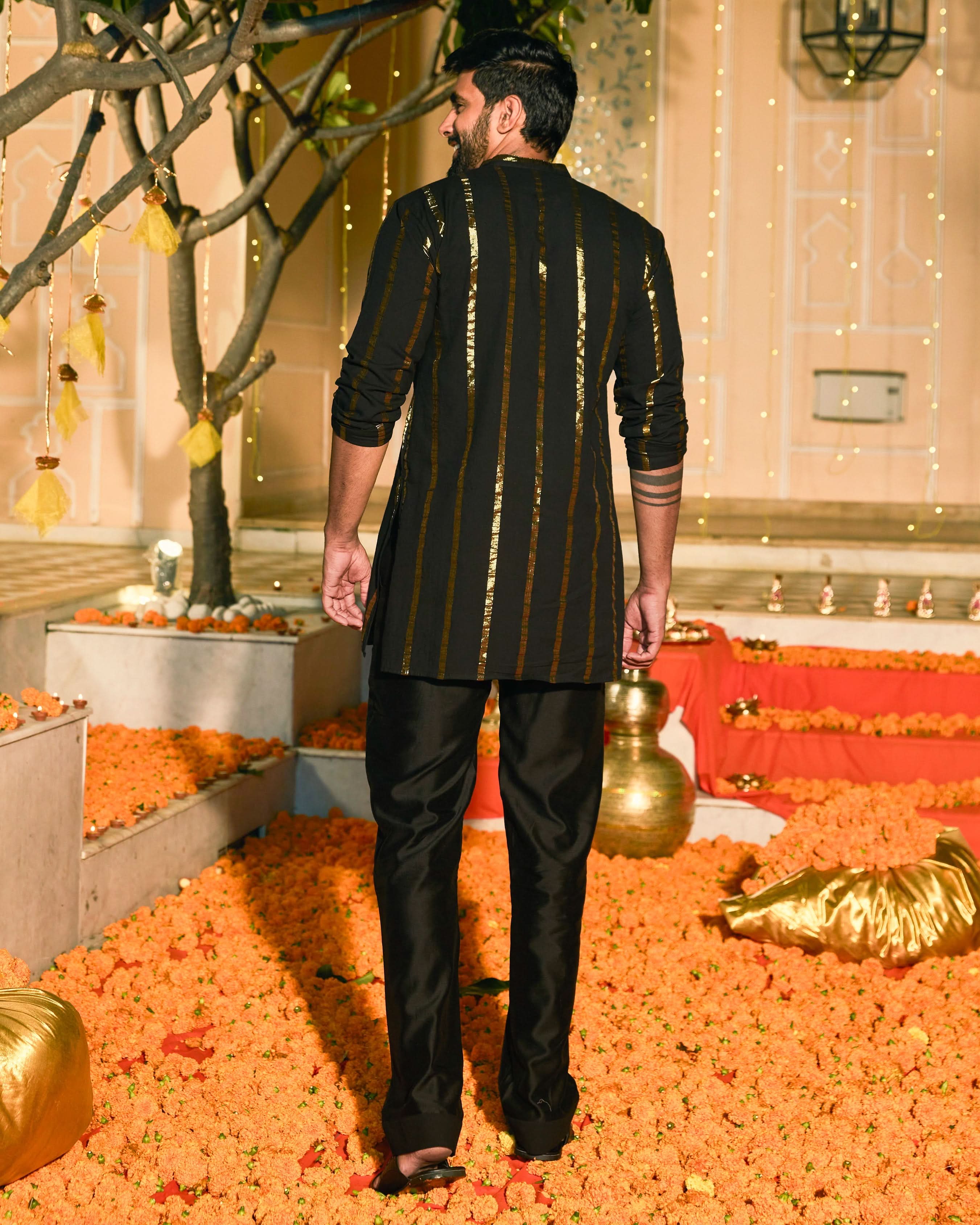 Veeraj Black Knitted Lurex Kurta - Image 7