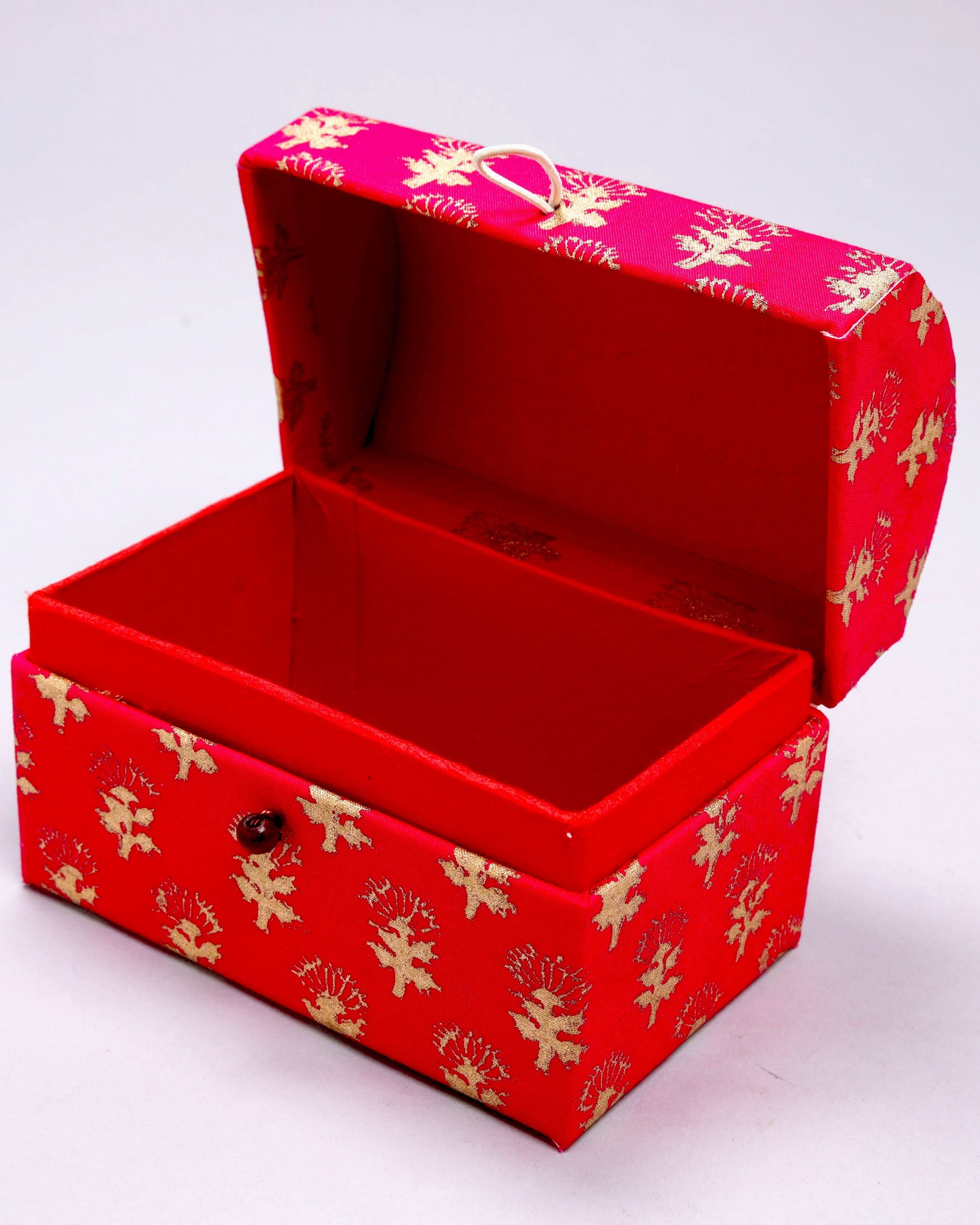 Vivacious Treasure Chest Jewellery Box - Image 2