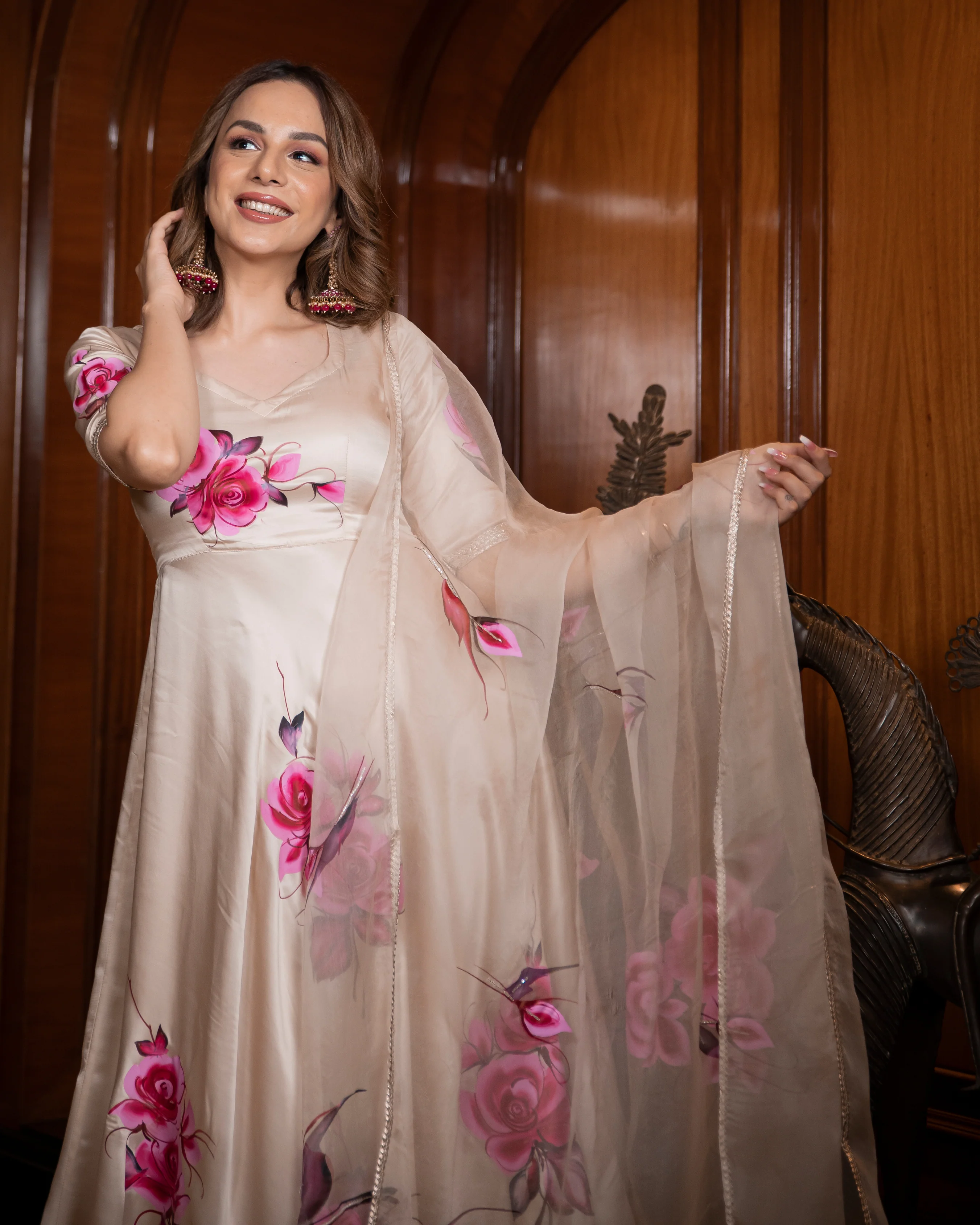 Whisper Pink Handpainted Gota Suit Set - Image 3
