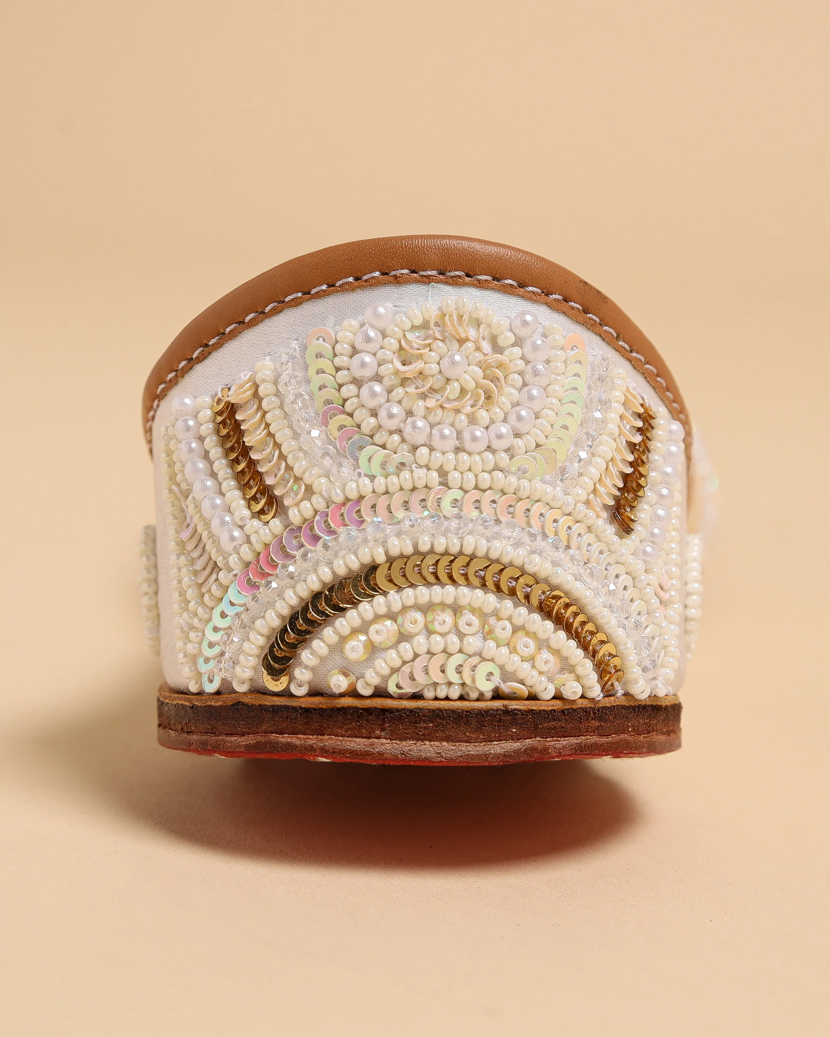 White Illusion Handcrafted Jutti - Image 9