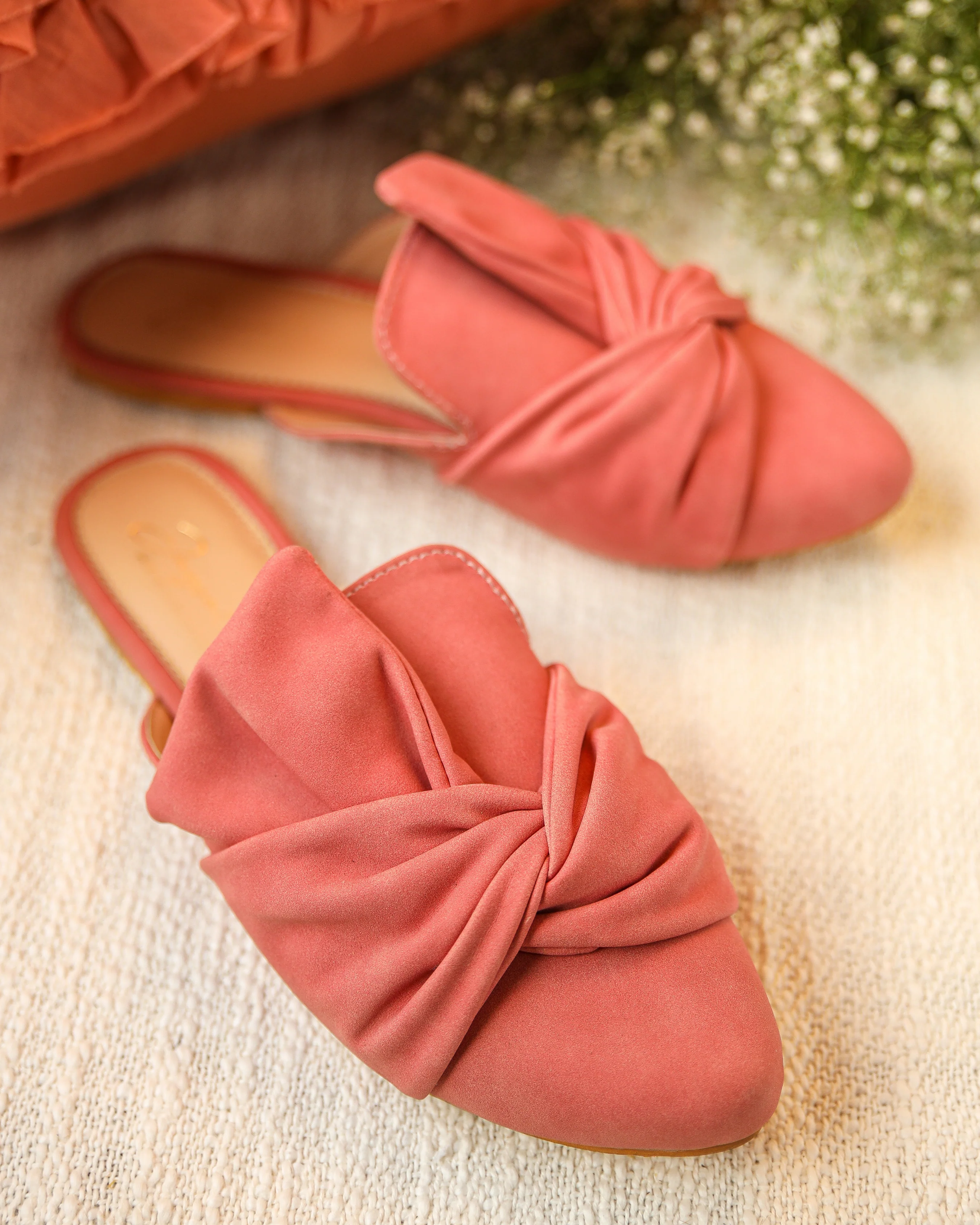 Winterberry Knoted Mules - Image 4