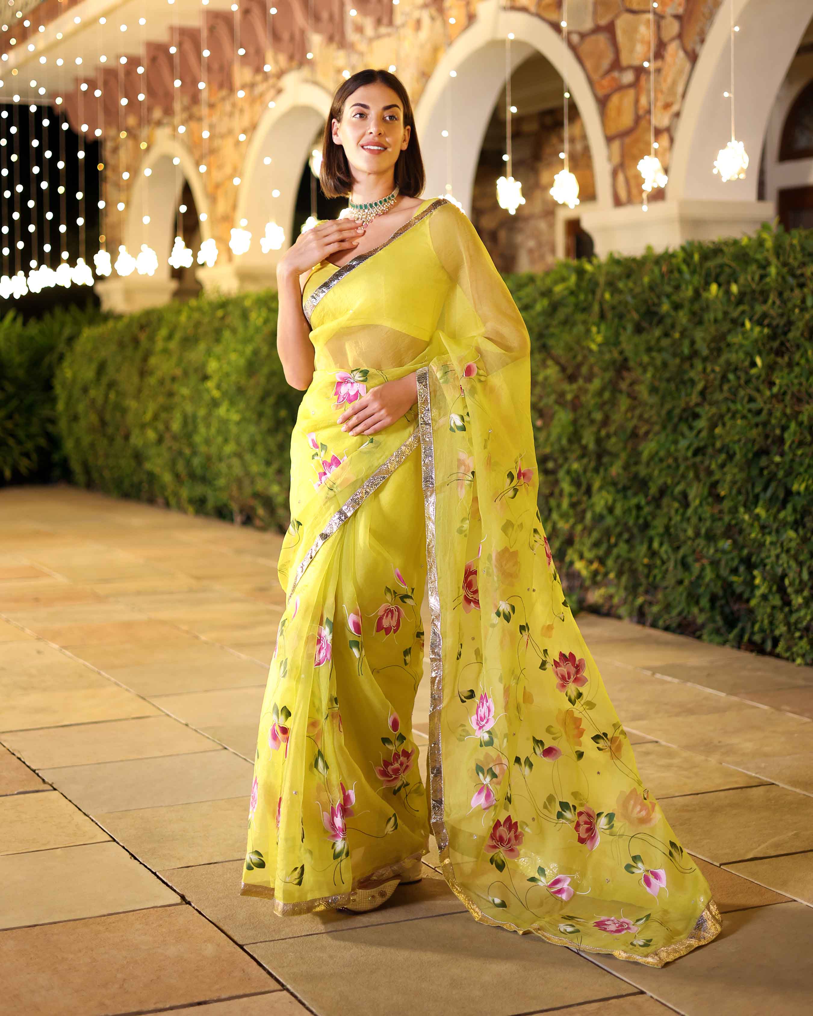 Yamini Handpainted Pure Organza Saree - Image 3