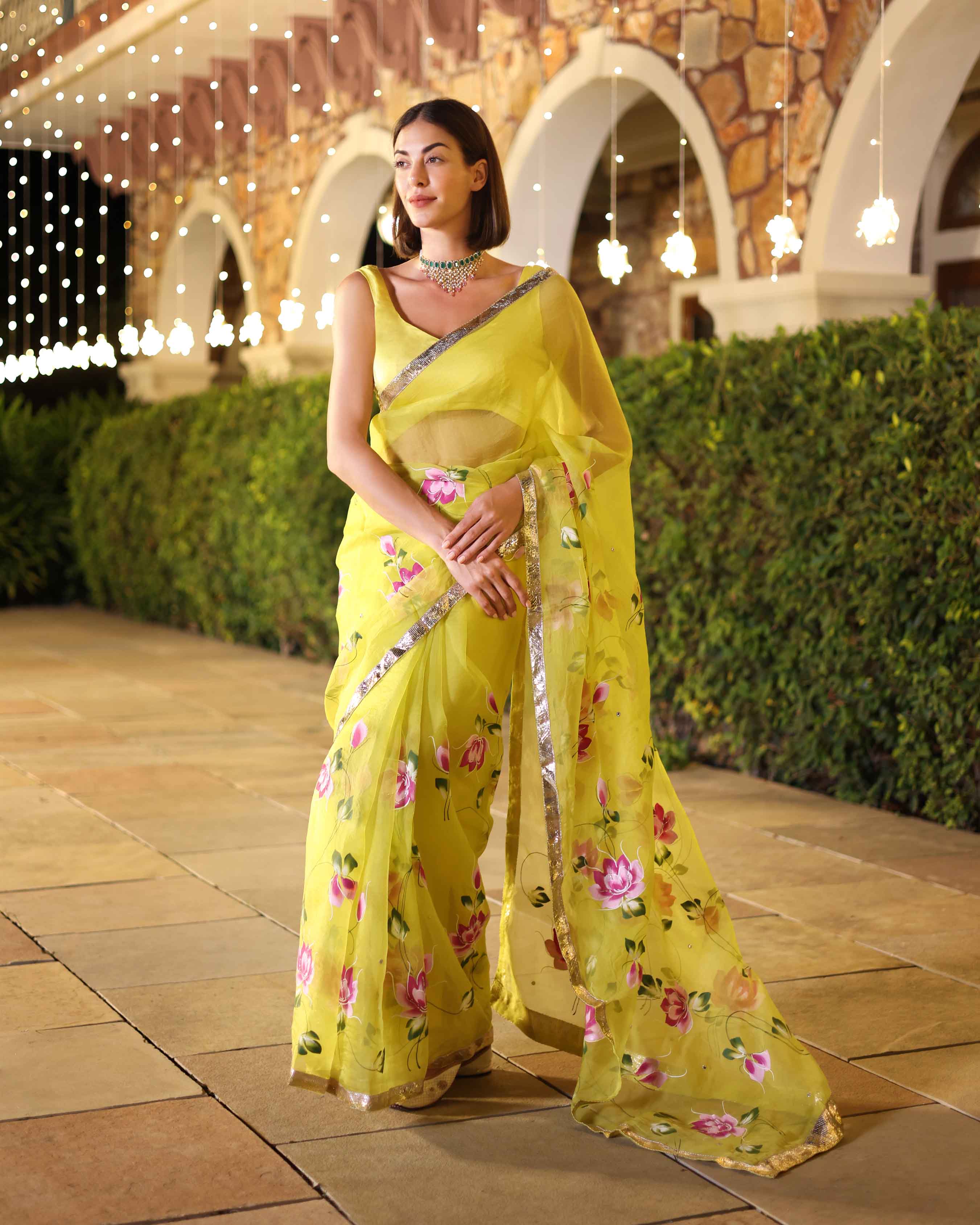 Yamini Handpainted Pure Organza Saree - Image 5