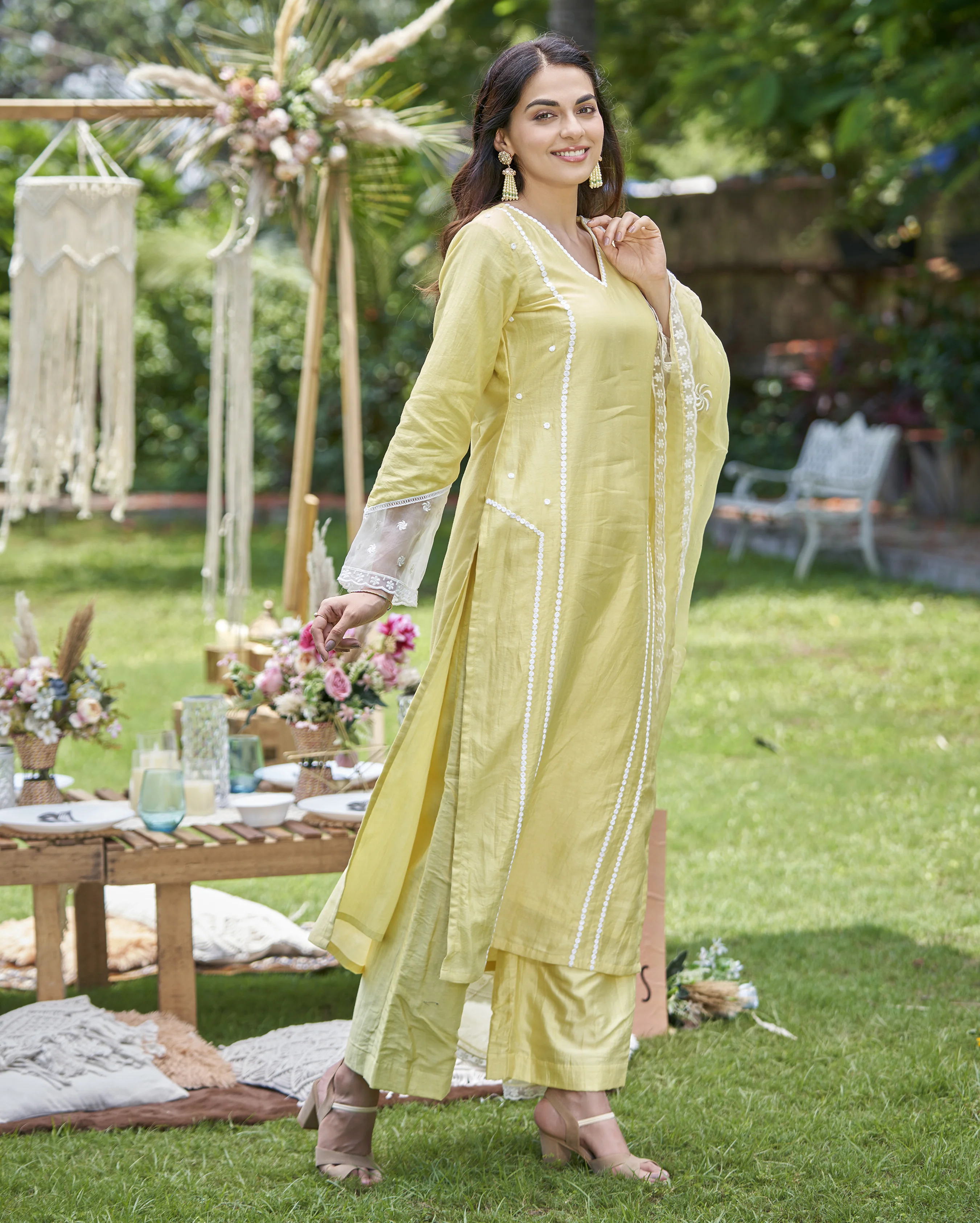 Zaha Pastel Yellow Embroidered Chanderi Kurta Set - Image 3