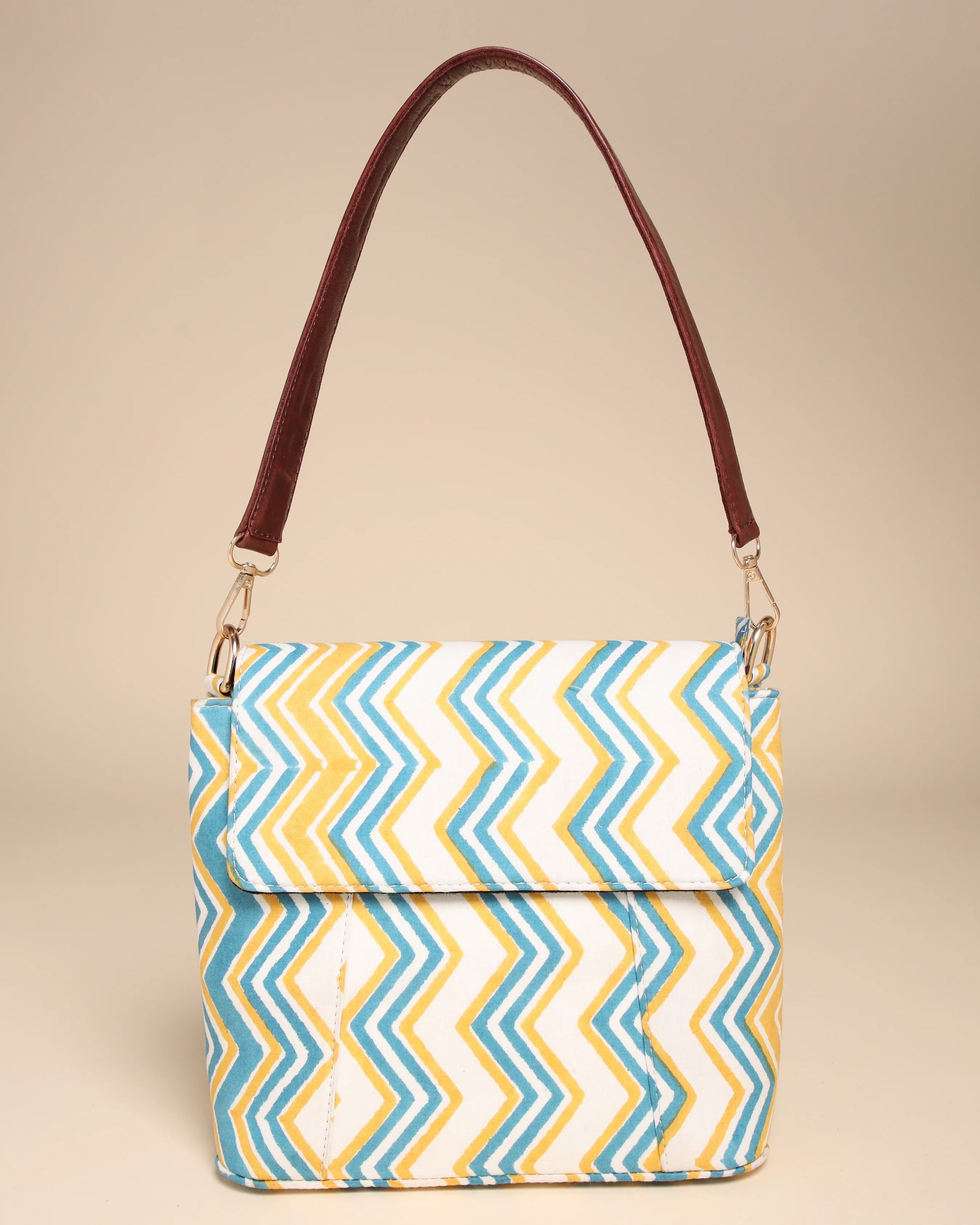 Zigzag Cotton Blockprinted Medium Shoulder Bag - Image 2