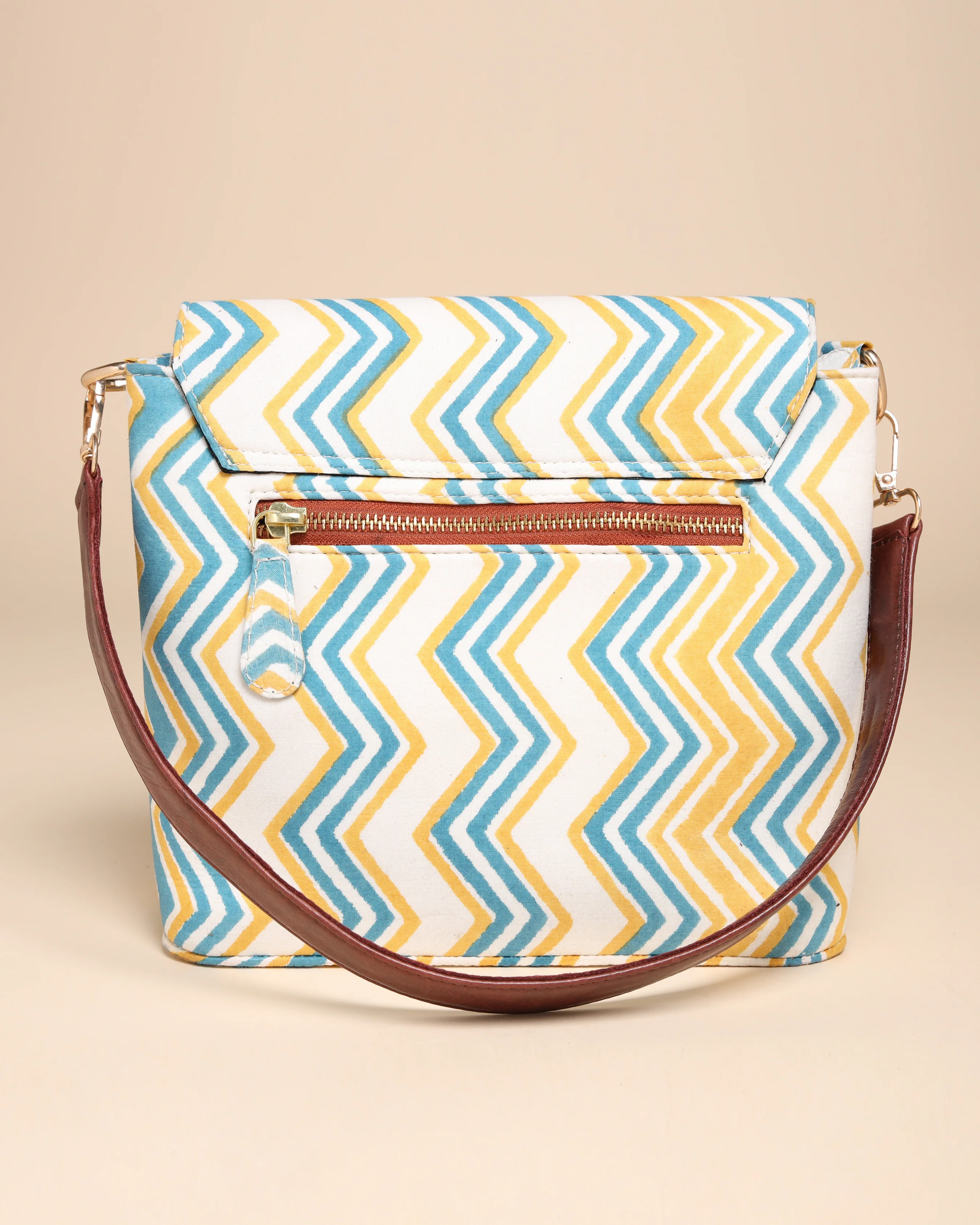 Zigzag Cotton Blockprinted Medium Shoulder Bag - Image 5